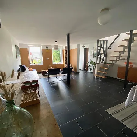 Сasa de vacaciones Het Oude Stadhuis, Maison Flamande Avec Jardin Situee Entre Lille And Dunkerque Eecke