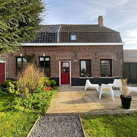 Het Oude Stadhuis, Maison Flamande Avec Jardin Situee Entre Lille And Dunkerque